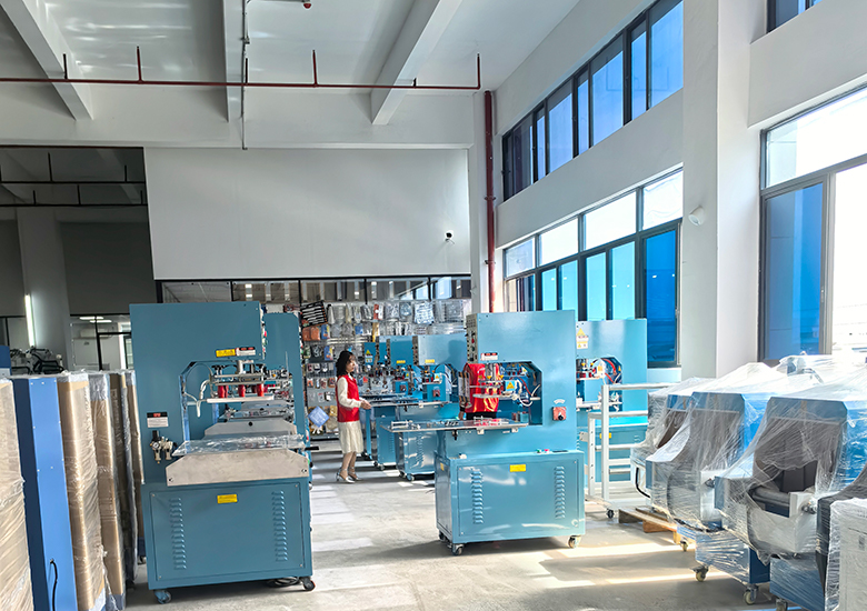 高周波高頻熱合機實圖